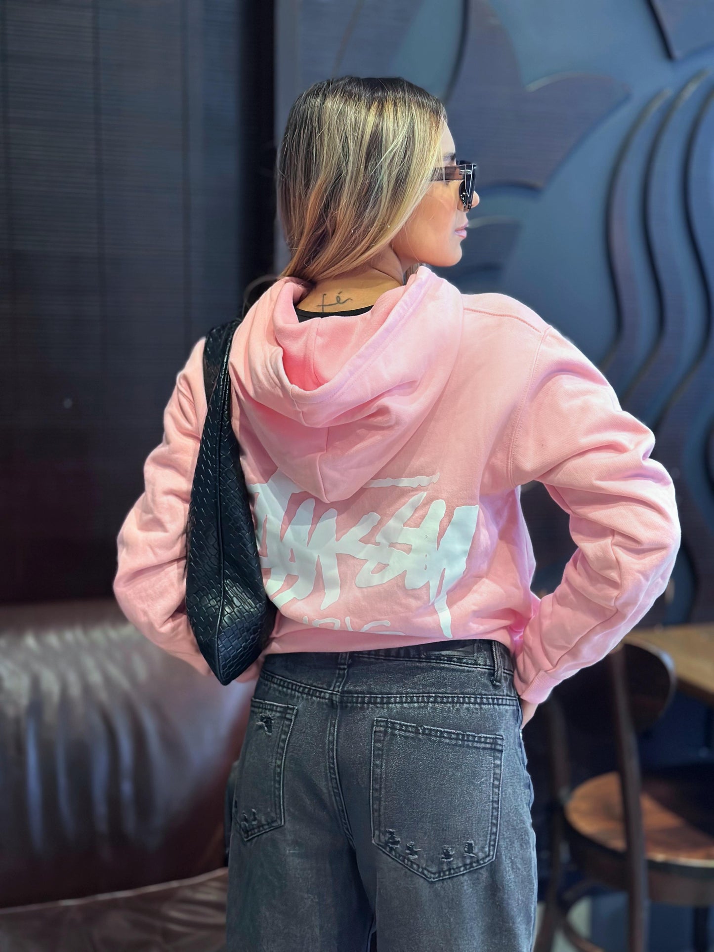 Polerón Oversize Stussy Paris Rosa