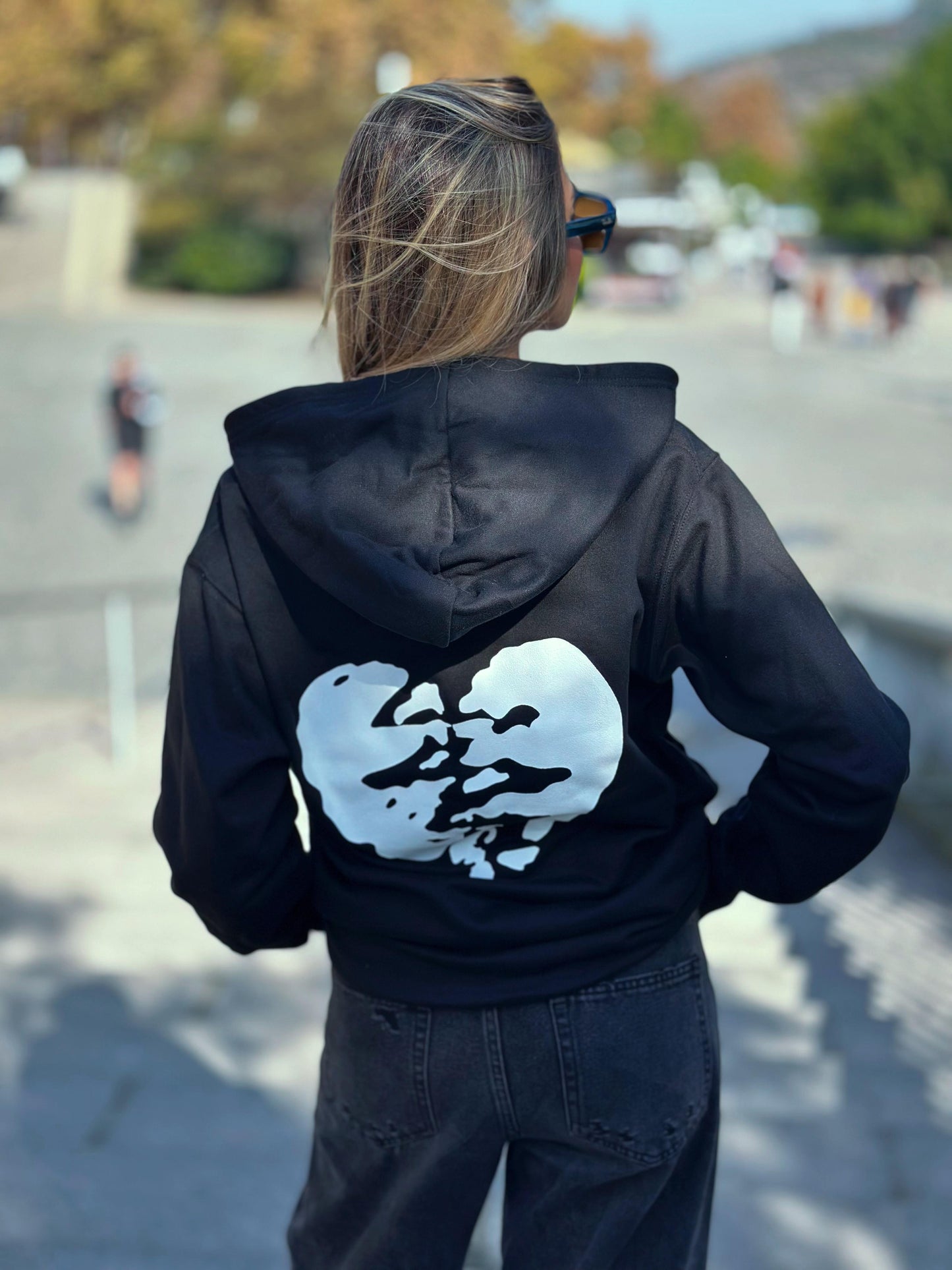 Poleron Oversize Corazon Negro